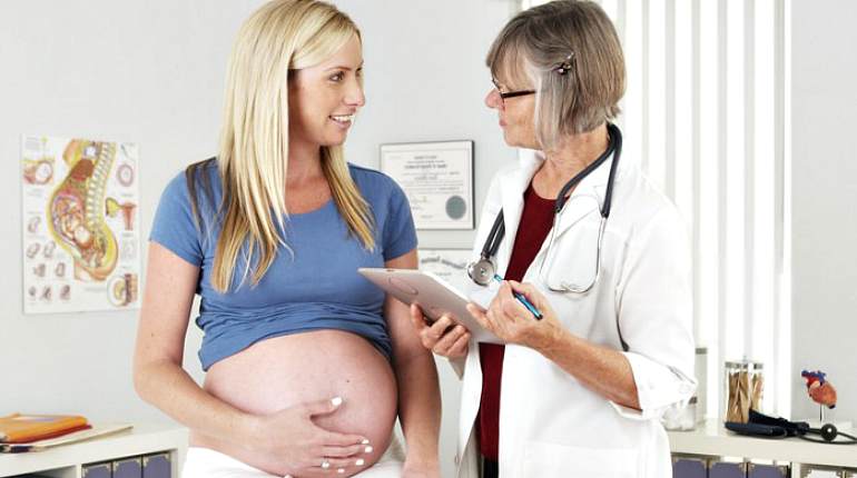 Беременная у генеколога