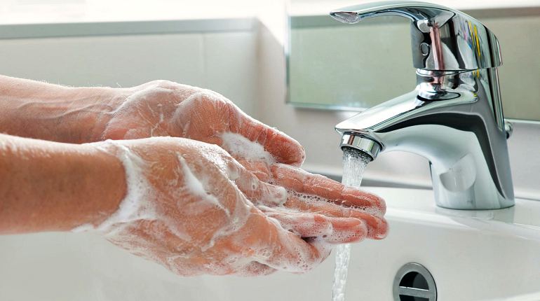Мыть рук с мылом от вирусов